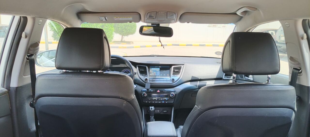 Riyadh, Vehicles, Cars & Trucks , SAR 50000,  Hyundai Tucson,  2018,  Automatic,  173000 KM,  Hyundai / Tucson Imported From Korea  Model (Diesel)