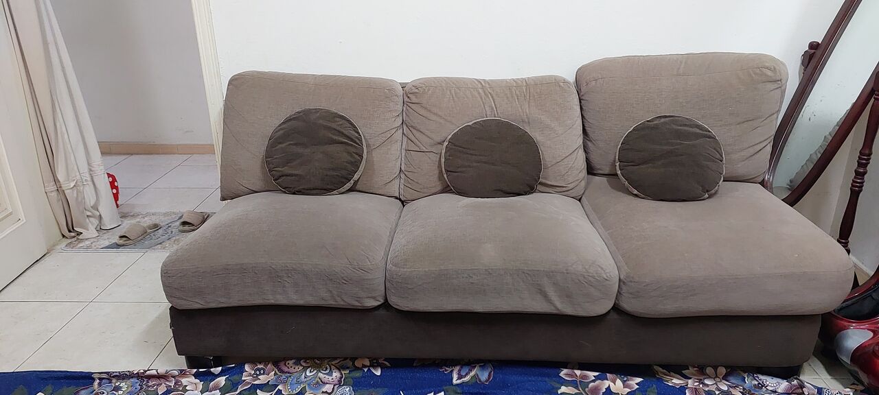 Jeddah, Furniture, SAR 500,  Sofa Set 6 Sitting 3 Cushion