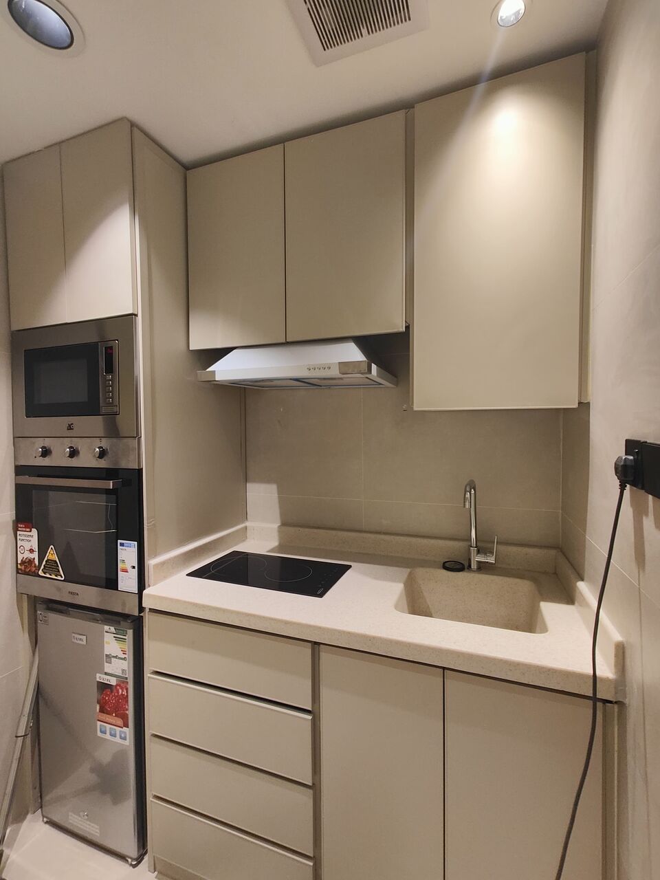 Riyadh, Apartments, Flats, Houses & Villas, SAR 53000/year,  Furnished,  1 BR,  Fully Furnished Apartments In A Very Special Location In The Center Of Riyadh,next To The