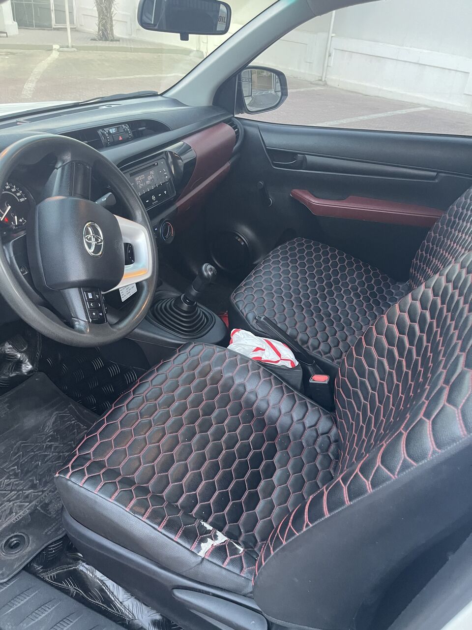 East Riffa, Vehicles, Cars & Trucks , BHD 5900,  Toyota Hilux,  2023,  Manual,  800000 KM,    (2 Door) FOR SALE