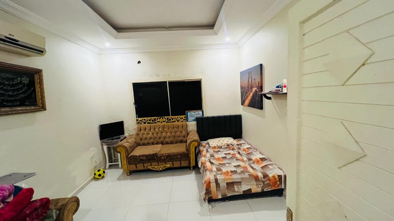 Jeddah, Apartments, Flats, Houses & Villas, SAR 800/month,  3 BR,  Azizia Room