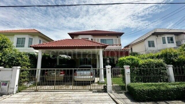Bangkok, Real Estate For Sale, THB 3870000,  3 BR,  58 Sq. Feet,  Urgent Sale, Detached House, Chuan Chuen Greenbound, Cheapest In The Project.