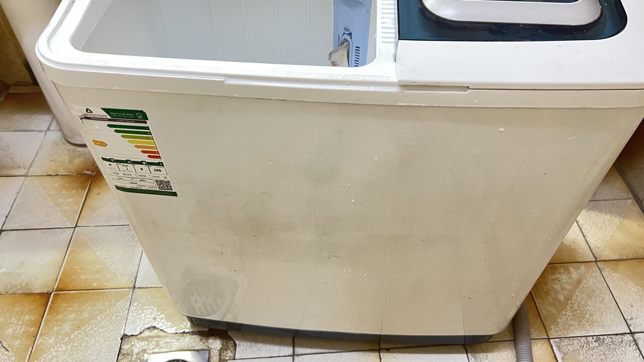 Dammam, Free Items, SAR 280,  Washing Machine 8 Kg Good Working Good Condition