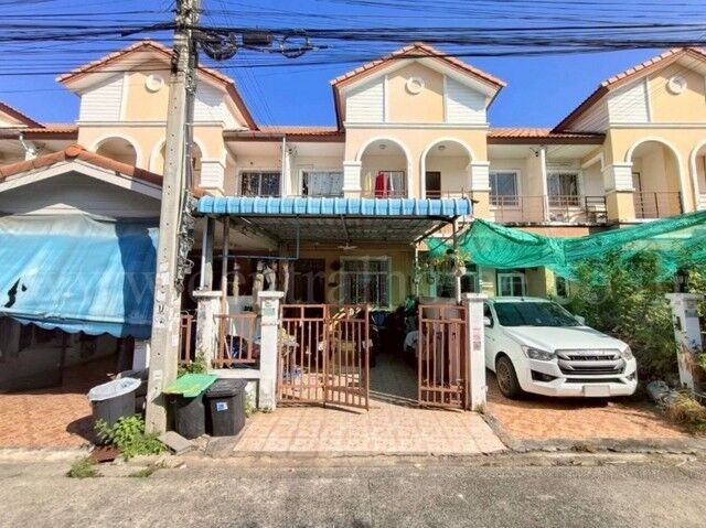 Bangkok, Real Estate For Sale, THB 1390000,  2 BR,  20 Sq. Feet,  Urgent Sale, Townhouse Phanason Villa Phraeksa Soi 8, Cheap Price.