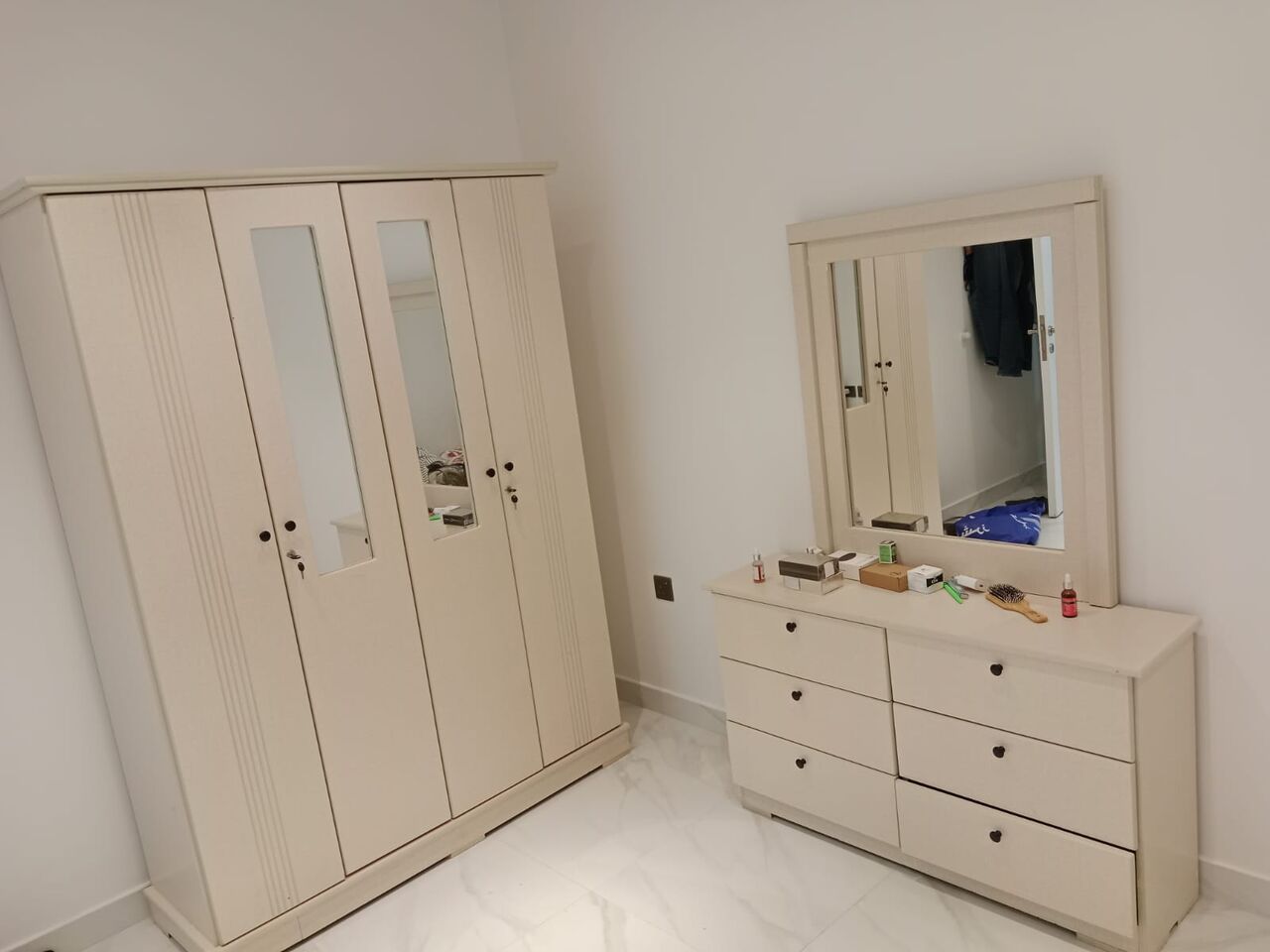 Al Arid, Apartments, Flats, Houses & Villas, SAR 2200/month,  Becholar Room For Rent
