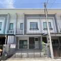 THB 2550000,  2 BR,  18 Sq. Feet,  Special Price Townhouse Britannia Wongwaen - Chatuchot, Cheap Price, Never Lived In.
