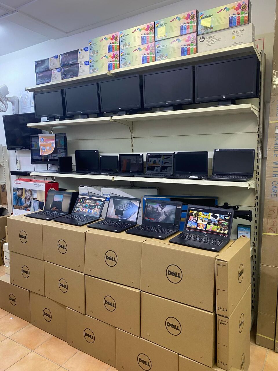 Manama, Computers, BHD 88,  DELL, Lenovo Core I7,i5 Laptops New Shipment Arrived ! Special Offer ! Hurry Up