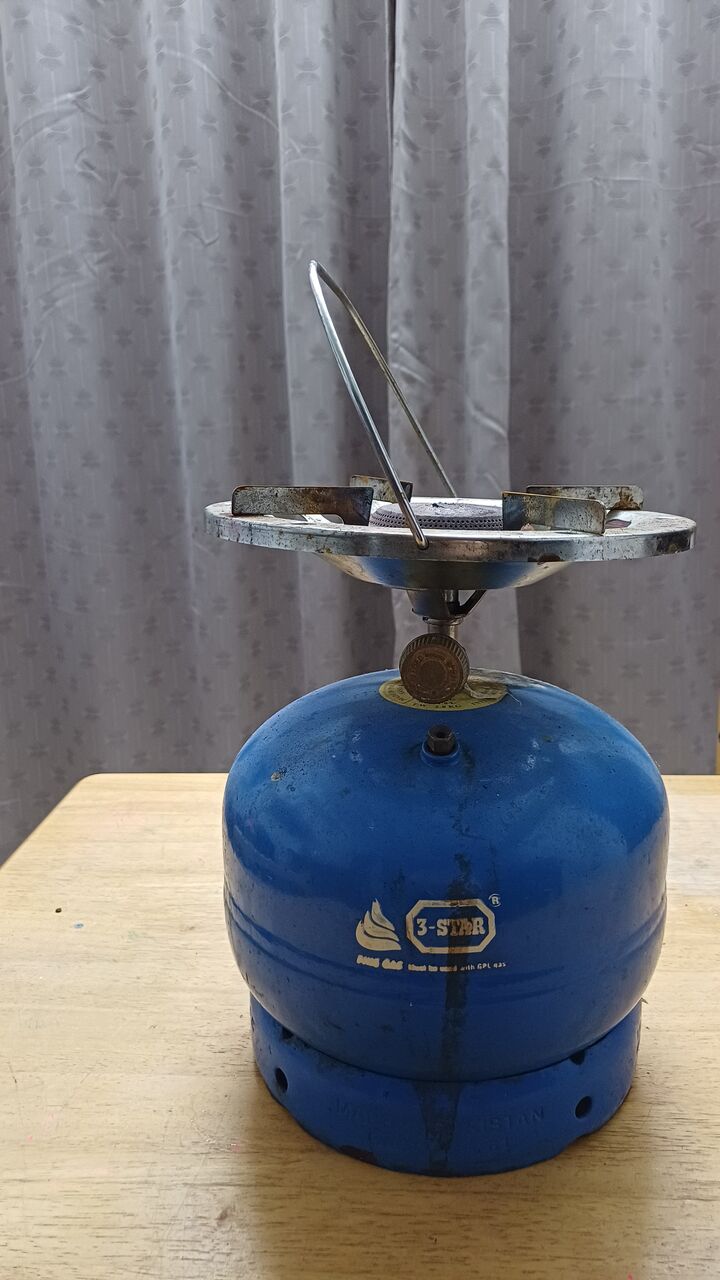 Manama, Household Items, BHD 1,  Water Dispenser, Portable Gas Cylinder With Stove, Carpet,  Airtel Receiver