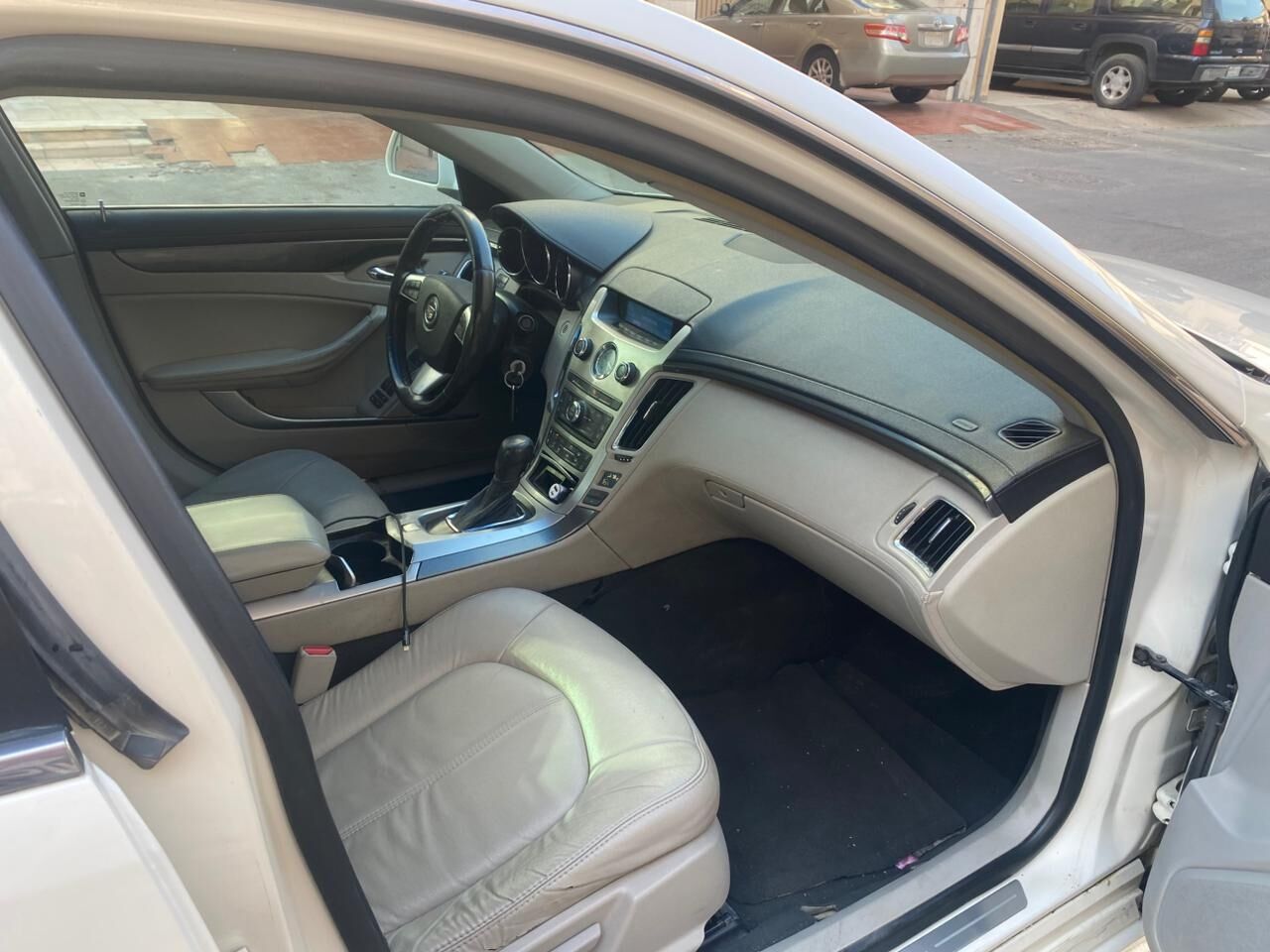Jeddah, Vehicles, Cars & Trucks , SAR 18000,  Cadillac CTS,  2011,  Automatic,  287000 KM,   Six Cylinders In Good Condition Price Negotiable