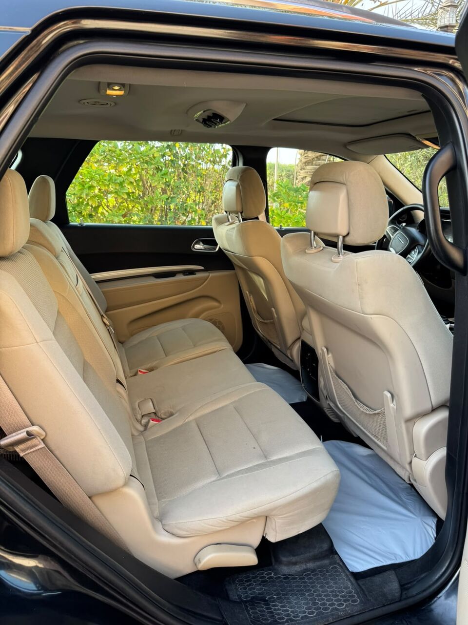 Jeddah, Vehicles, Cars & Trucks , SR 30000,  Dodge Durango,  2014,  Automatic,  281000 KM,   Six Cylinders (first Owner)price Negotiable
