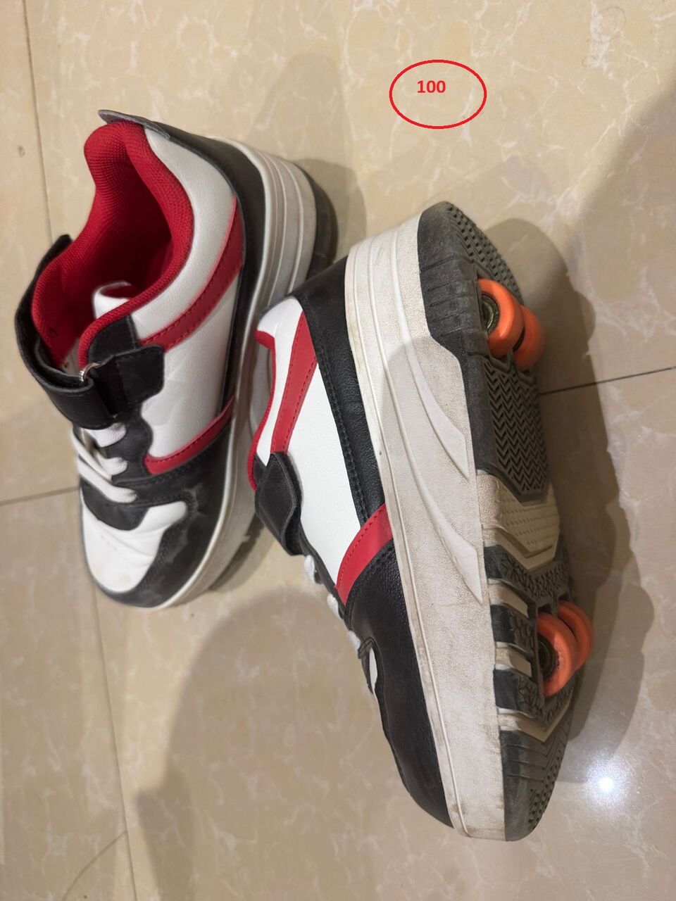 Al Mounsiyah, Furniture, SAR 190,  Skates
