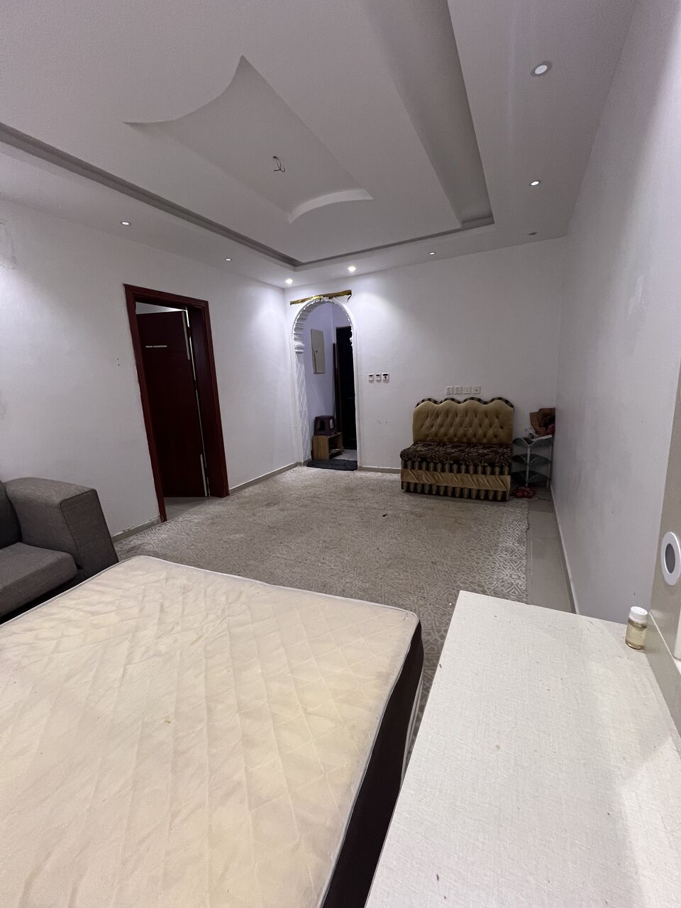 Jeddah, Apartments, Flats, Houses & Villas, SAR 900/month,  2 BR,  Flat For Rent 9hundred 2 Bedroom Attached Washroom