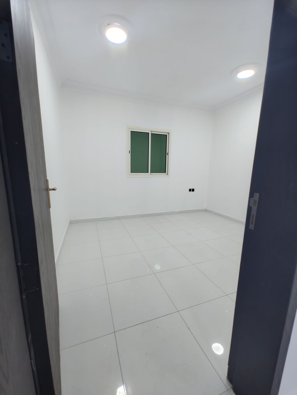 Al Malaz, Apartments, Flats, Houses & Villas, SAR 32000/year,  2 BR,  2BHK Family Apartment Available In Al Malaz Near Care Hospital