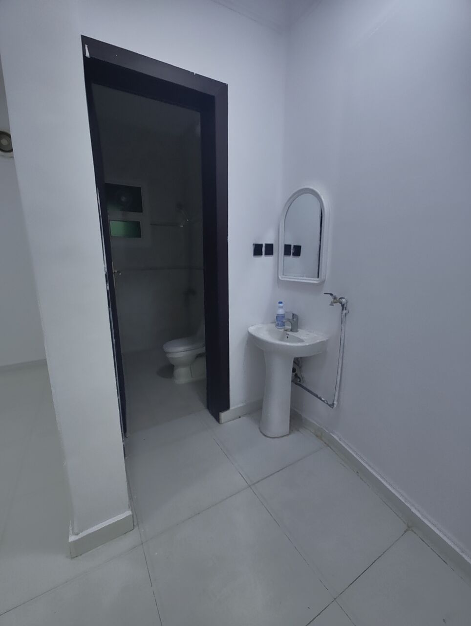 Al Malaz, Apartments, Flats, Houses & Villas, SAR 32000/year,  2 BR,  2BHK Family Apartment Available In Al Malaz Near Care Hospital