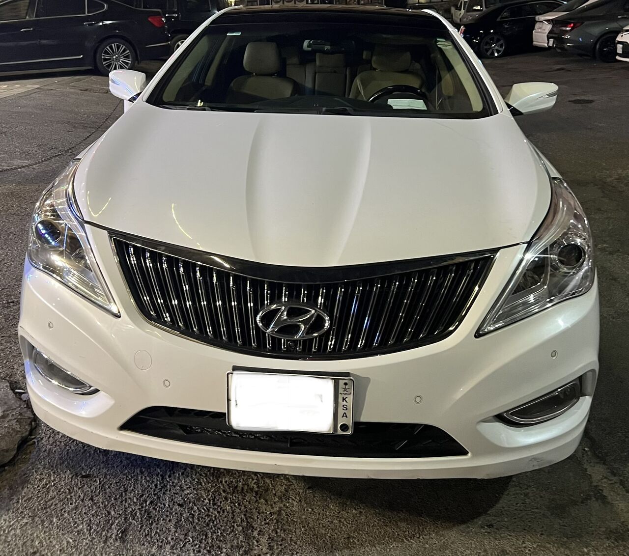 Jeddah, Vehicles, Cars & Trucks , SAR 30,  2012 Hyundai Azera GLS V6 &ndash; Very Good Condition &ndash; Personal Use,  2012,  Automatic,  156000 KM,