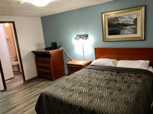 Toronto, Travel, Rooms For Corporate Group In Burstall SK With Great Comfort