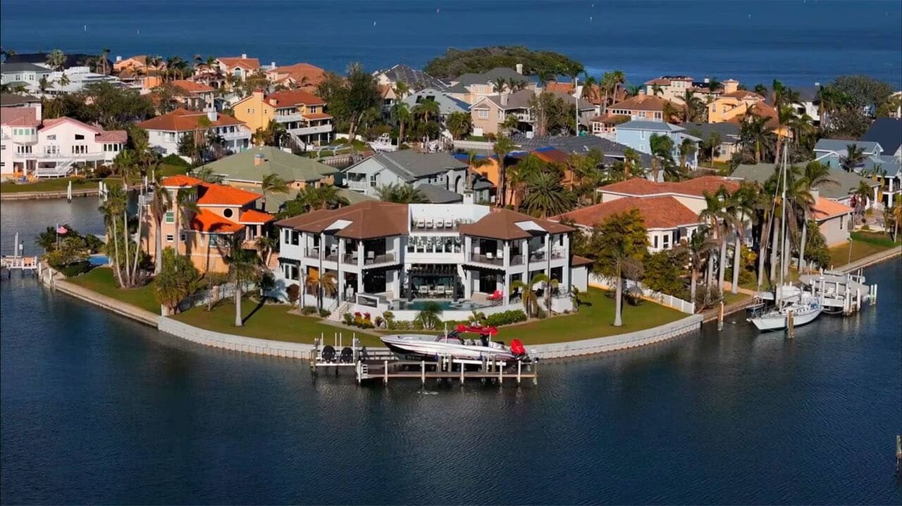 New York, Real Estate, Luxury Condos In St Petersburg FL With Premium Coastal Living
