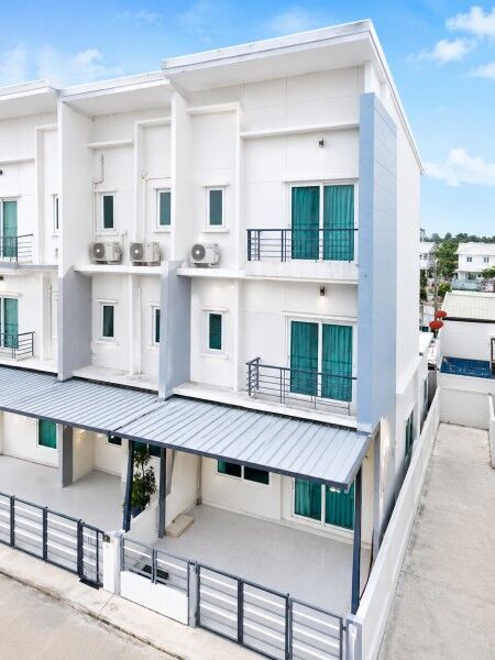 Bangkok, Villas, THB 19998,  25 Sq. Feet,  MRT Minburi Market 900 M. Ramintra-Samwa 4 Air, Big C Suwinthawong 500 M. Townhouse, 3
