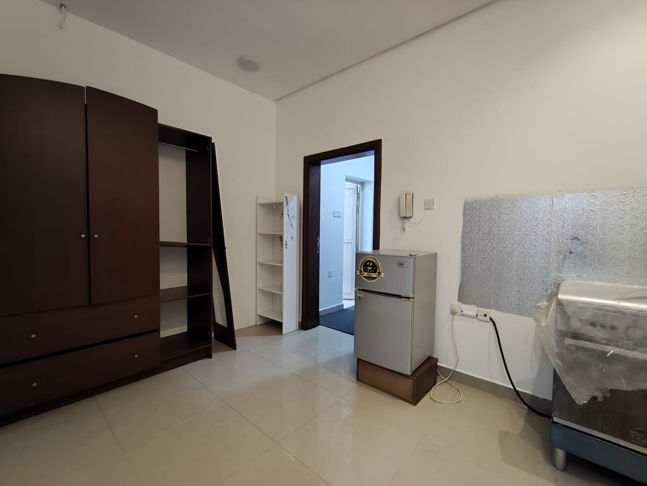 Janabiya, Apartments, Flats, Houses & Villas, BHD 160/year,  1 BR,  Janabiya:- Furnished Studio Flat On Rent With Unlimited Ewa..