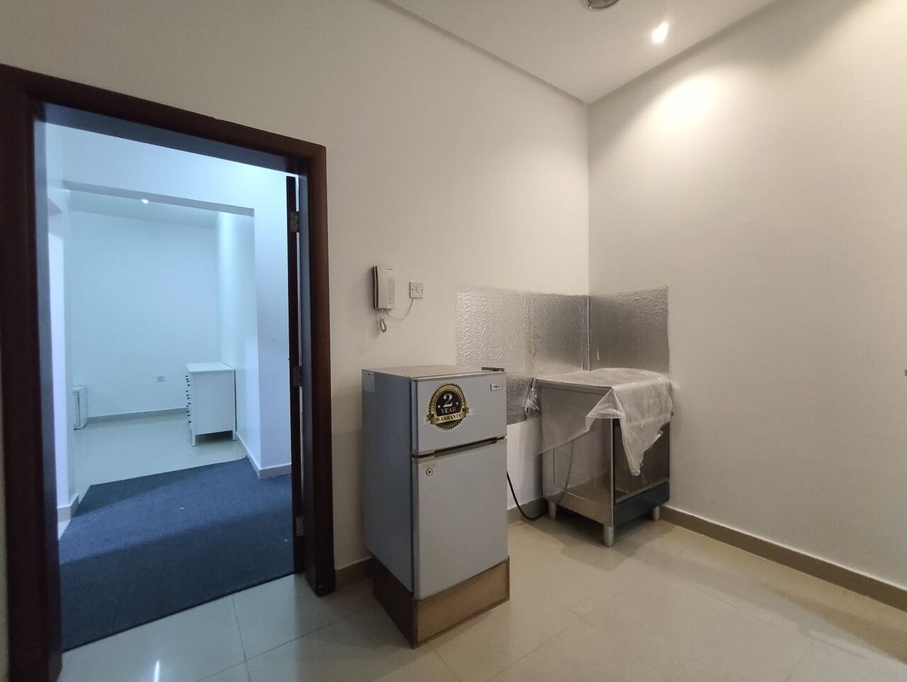 Janabiya, Apartments, Flats, Houses & Villas, BHD 160/year,  1 BR,  Janabiya:- Furnished Studio Flat On Rent With Unlimited Ewa..