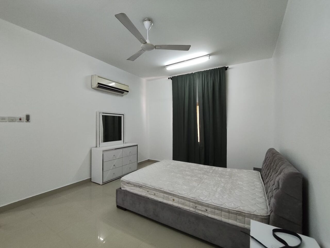 Janabiya, Apartments, Flats, Houses & Villas, BHD 160/year,  1 BR,  Janabiya:- Furnished Studio Flat On Rent With Unlimited Ewa..