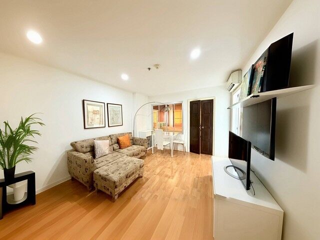 Bangkok, Real Estate For Sale, THB 2300000,  1 BR,  1 Sq. Meter,  Condo For Sale Lumpini Ville Ramkhamhaeng 44, Price 2,300,000 Baht.