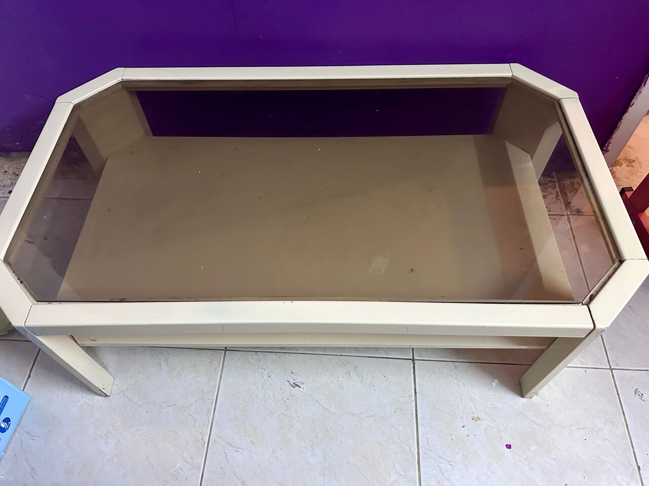 Riyadh, Household Items, SAR 160,  Fish Tank And Glass Table