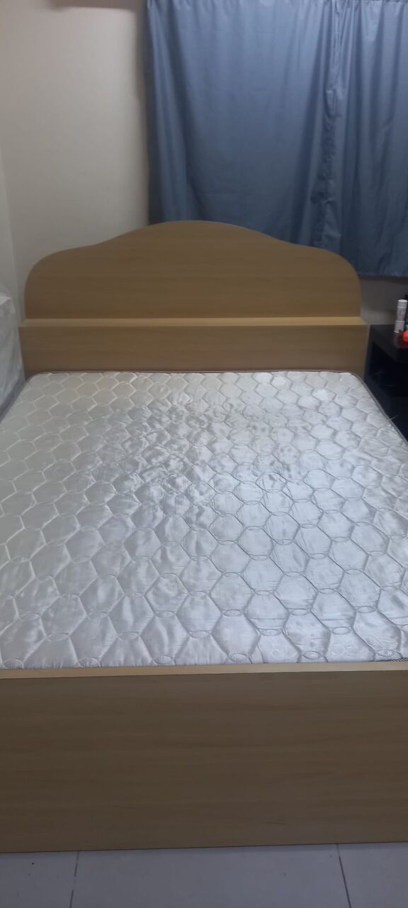 Jidhafs, Appliances, BHD 35,  Bed & Mattress (Queen Size)