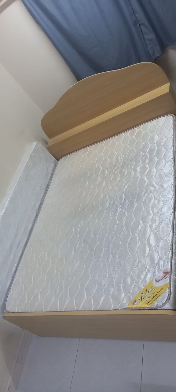 Jidhafs, Appliances, BHD 35,  Bed & Mattress (Queen Size)
