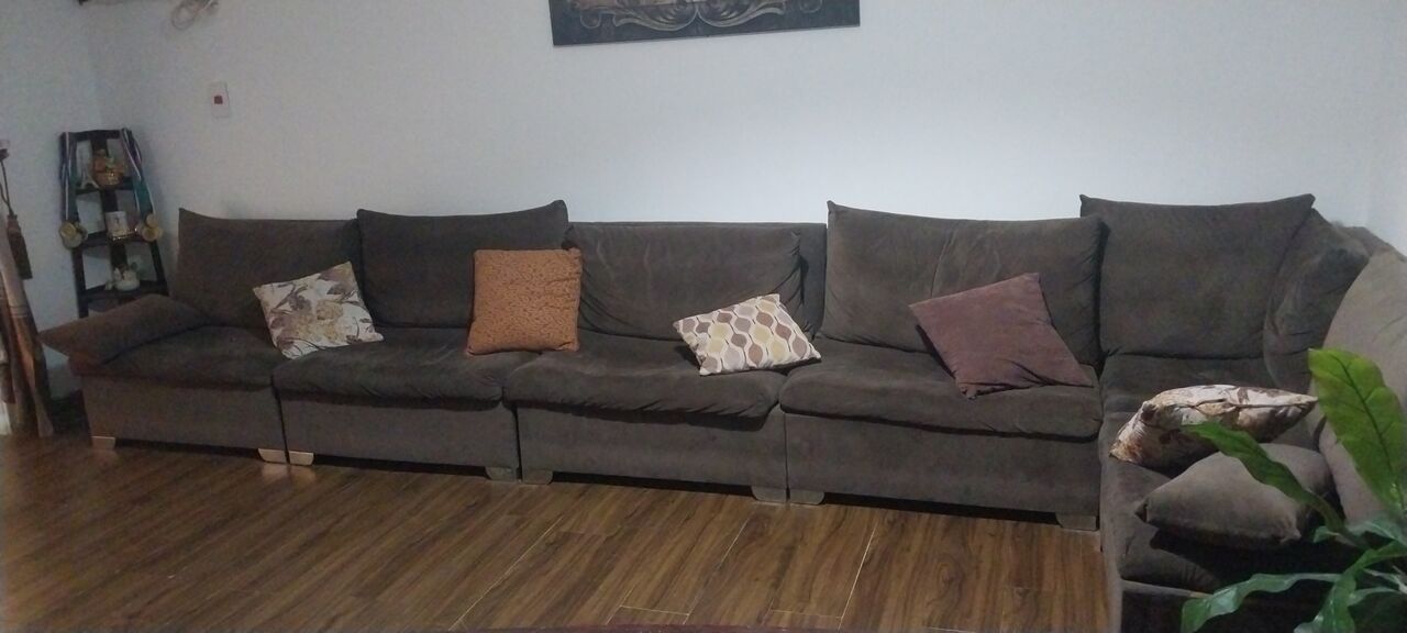 Riyadh, Furniture, SAR 100,  Sofa Set For Sale