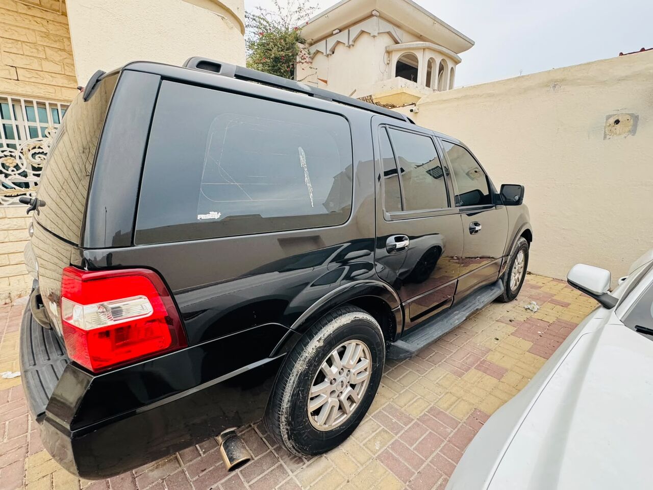 Jubail, Vehicles, Cars & Trucks , SAR 24000,  Ford Expedetion XLT 2010,  2010,  Automatic,  282000 KM,  Family Vehicle For Sale