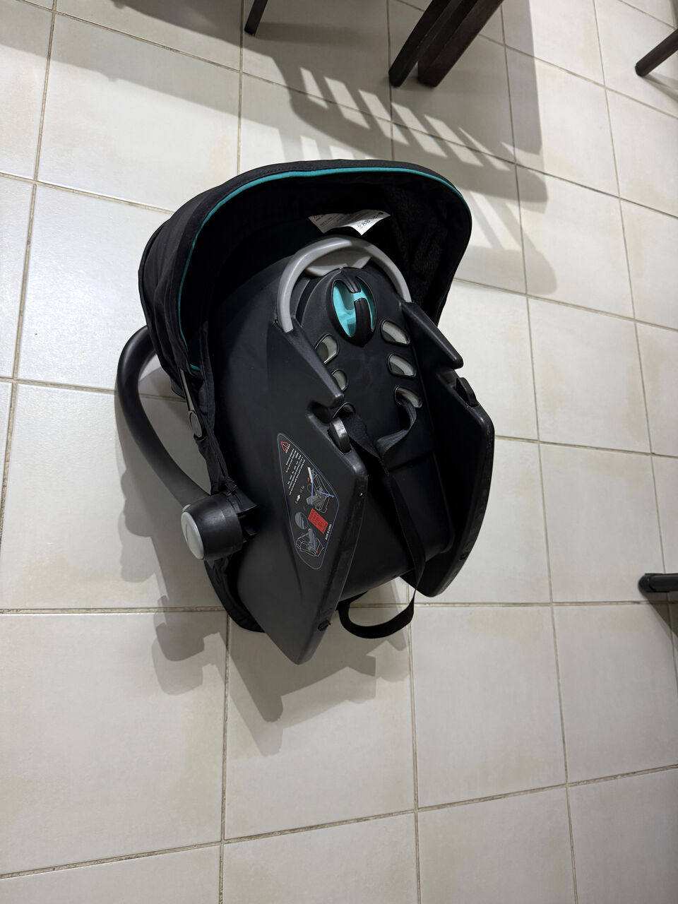 Riyadh, Baby & Kid Stuff, SAR 250,  Selling Baby Rocker Seat And Car Seat