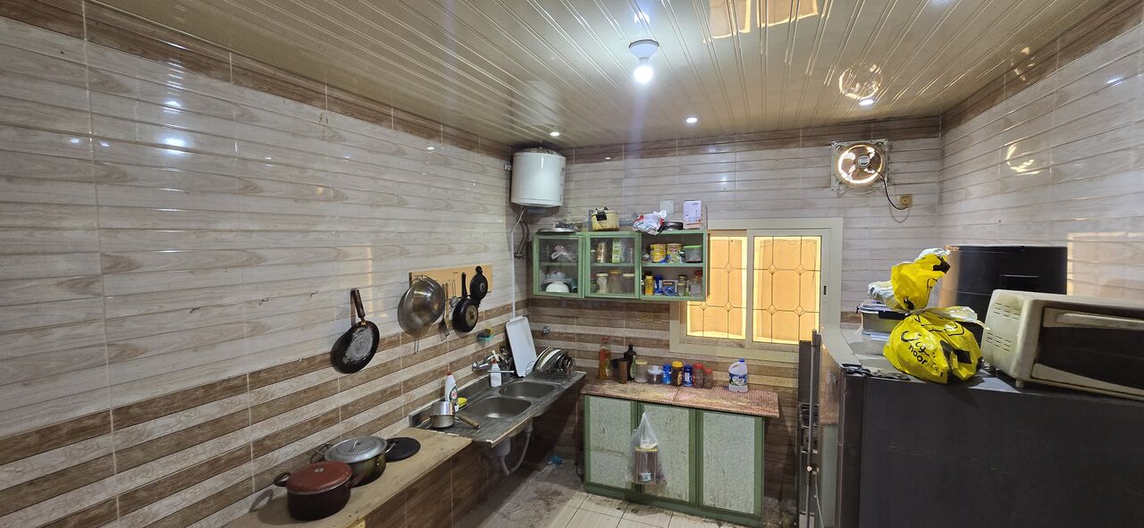 Madinah, Rooms for Rent, SAR 600/month,  17 Sq. Meter,  600SR Sapret Room Available In Al Aziziyyah