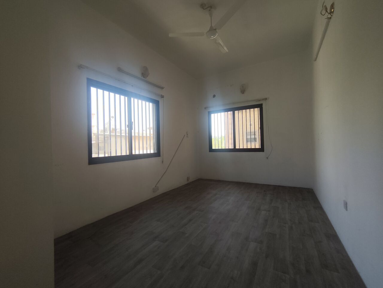 Segaya, Apartments, Flats, Houses & Villas, BHD 250/year,  3 BR,  Gorgeous Semi Furnished 3 Bhk Flat At Segaya Walk Just For 250 Bhd