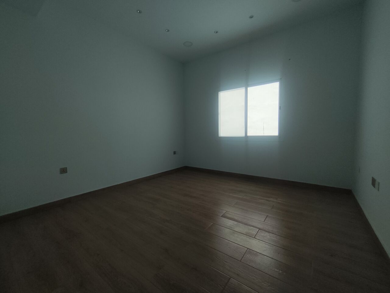 Segaya, Apartments, Flats, Houses & Villas, BHD 300/year,  2 BR,  Gorgeous Semi Furnished 2 Bhk Flat At Segaya Walk Just For 300 Bhd