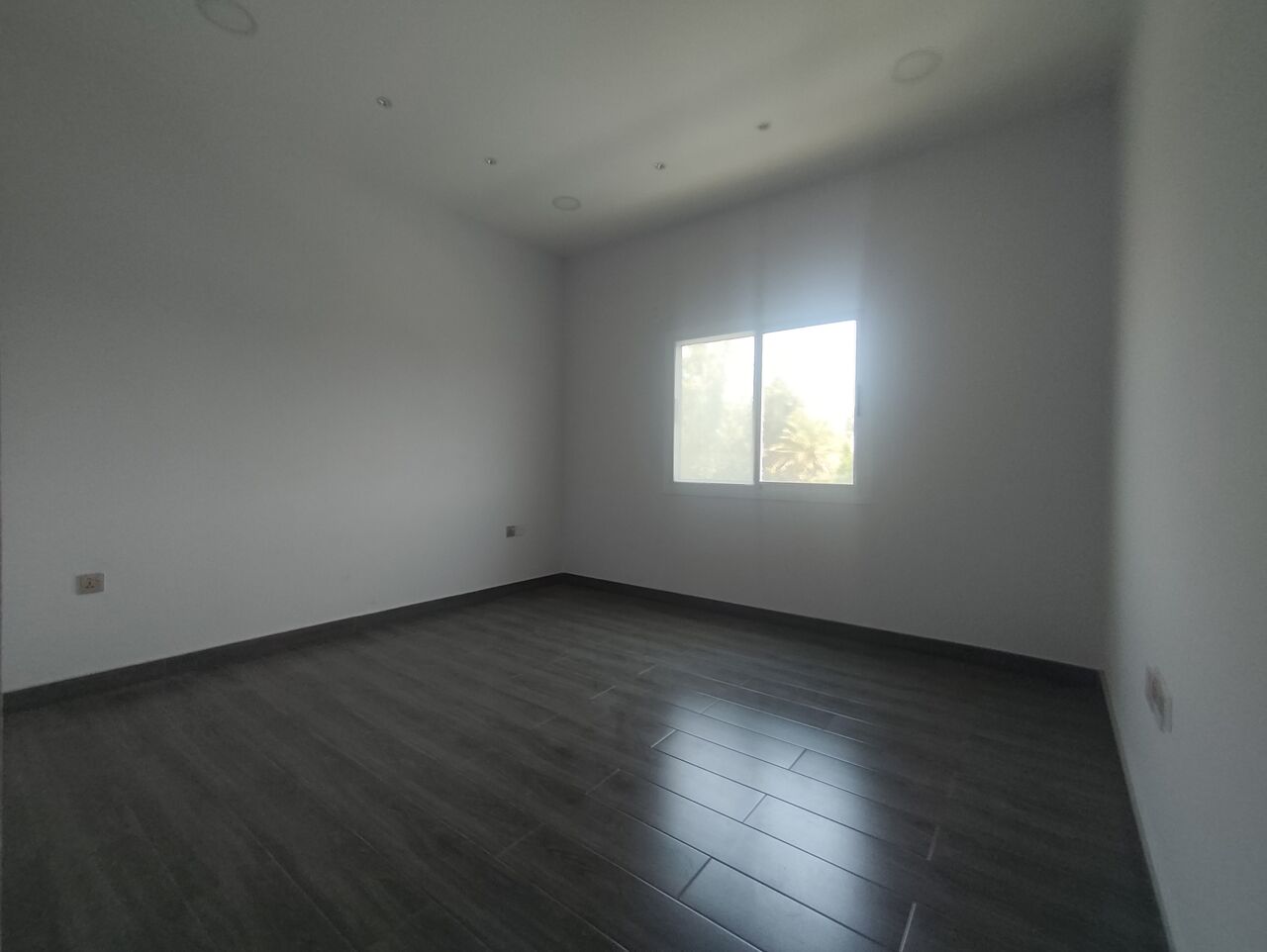 Segaya, Apartments, Flats, Houses & Villas, BHD 300/year,  2 BR,  Gorgeous Semi Furnished 2 Bhk Flat At Segaya Walk Just For 300 Bhd
