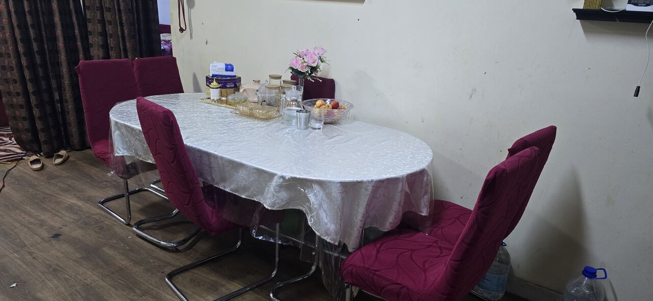 Dammam, Furniture, SAR 350,  Glass Dining Table With 6 Chair For Sale. Very Good Condition