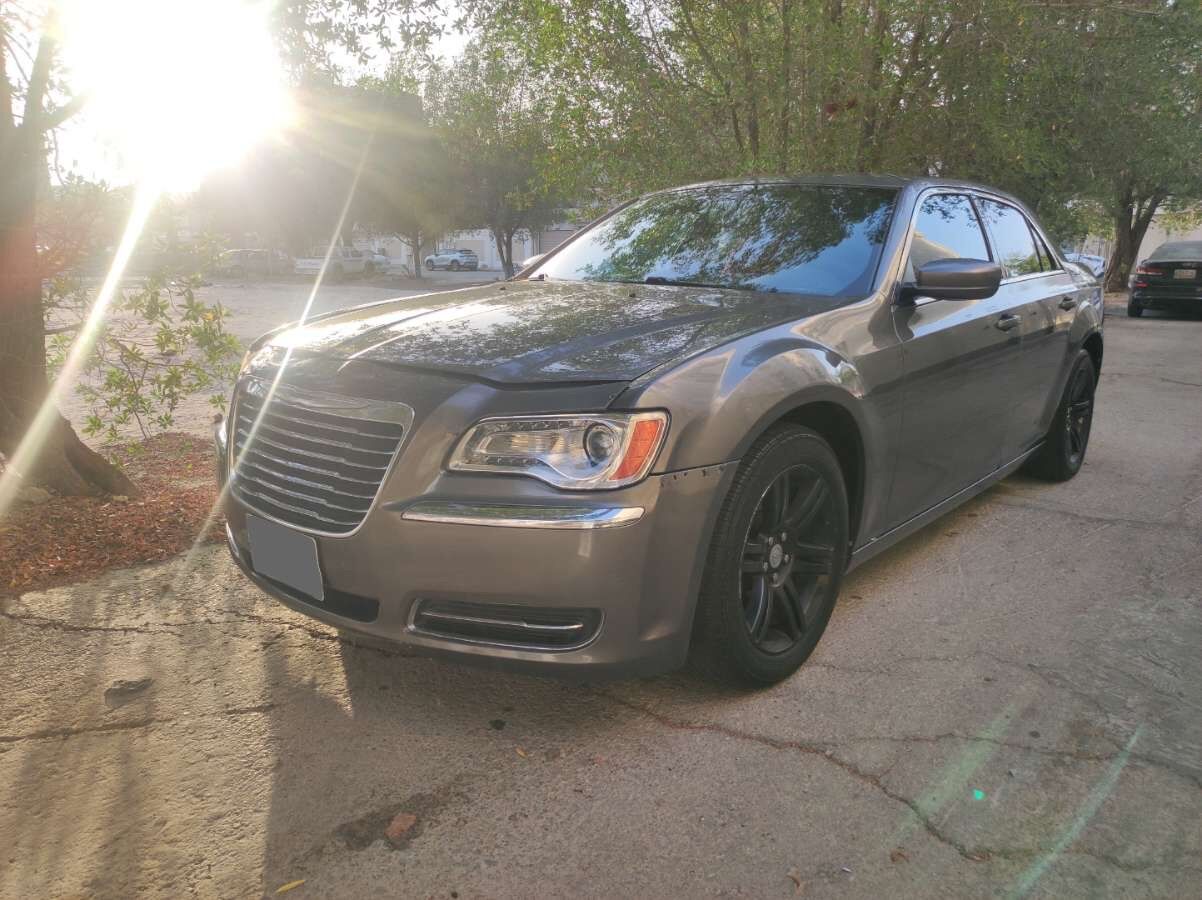 Dammam, Vehicles, Cars & Trucks , SAR 34000,  Chrysler 300,  2012,  Automatic,  200 KM,    V6