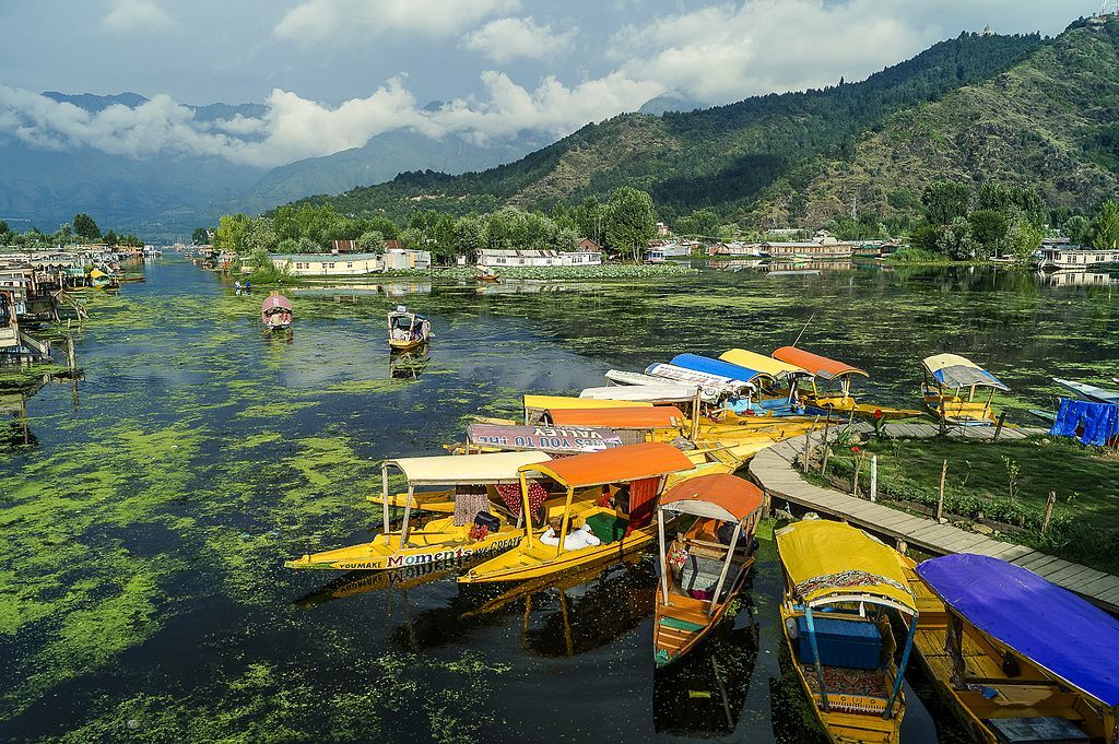 New Delhi, Tickets, INR 24999,  Srinagar Delights Tour  4 Nights PACKAGE CATEGORY : Family, Group DESTINATIONS COVERED : 4