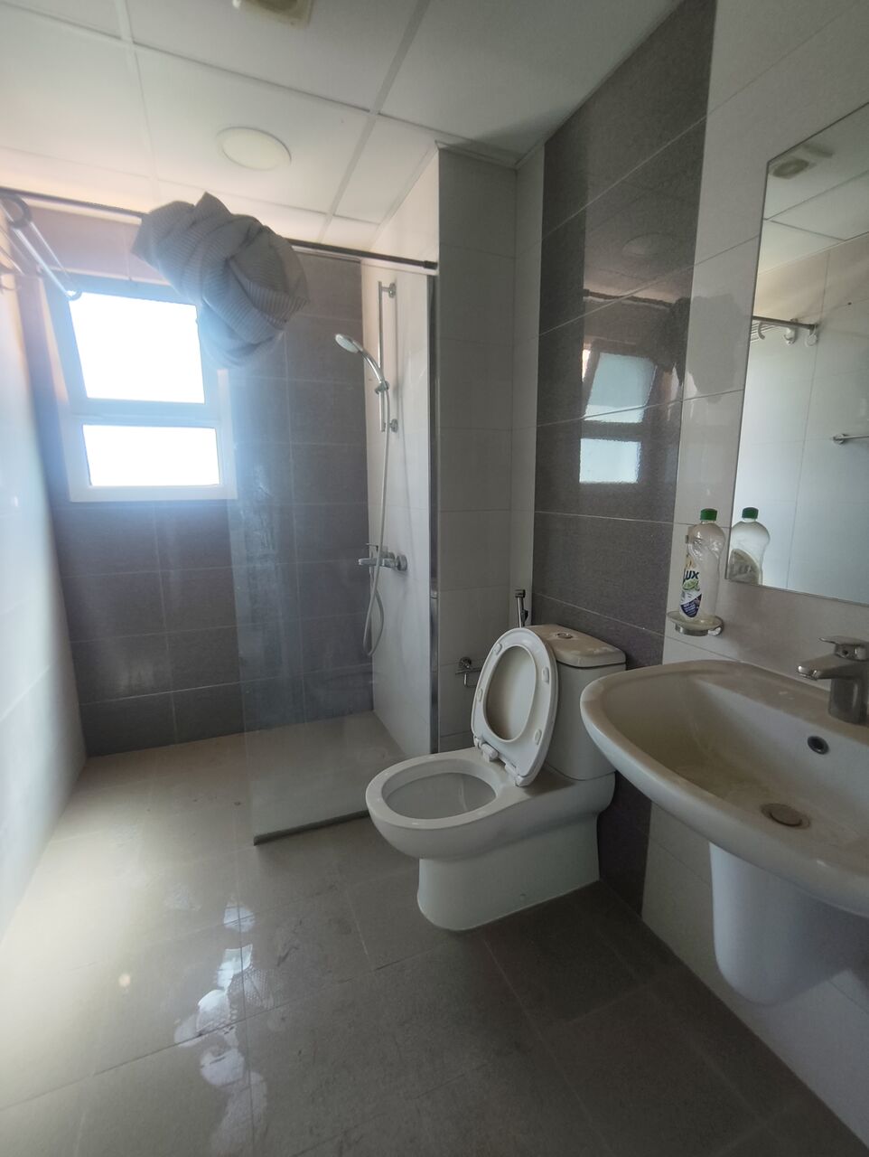 Segaya, Apartments, Flats, Houses & Villas, BHD 240/year,  2 BR,  Gorgeous Semi Furnished 2 Bhk Flat At Adliya  Just For 240 Bhd