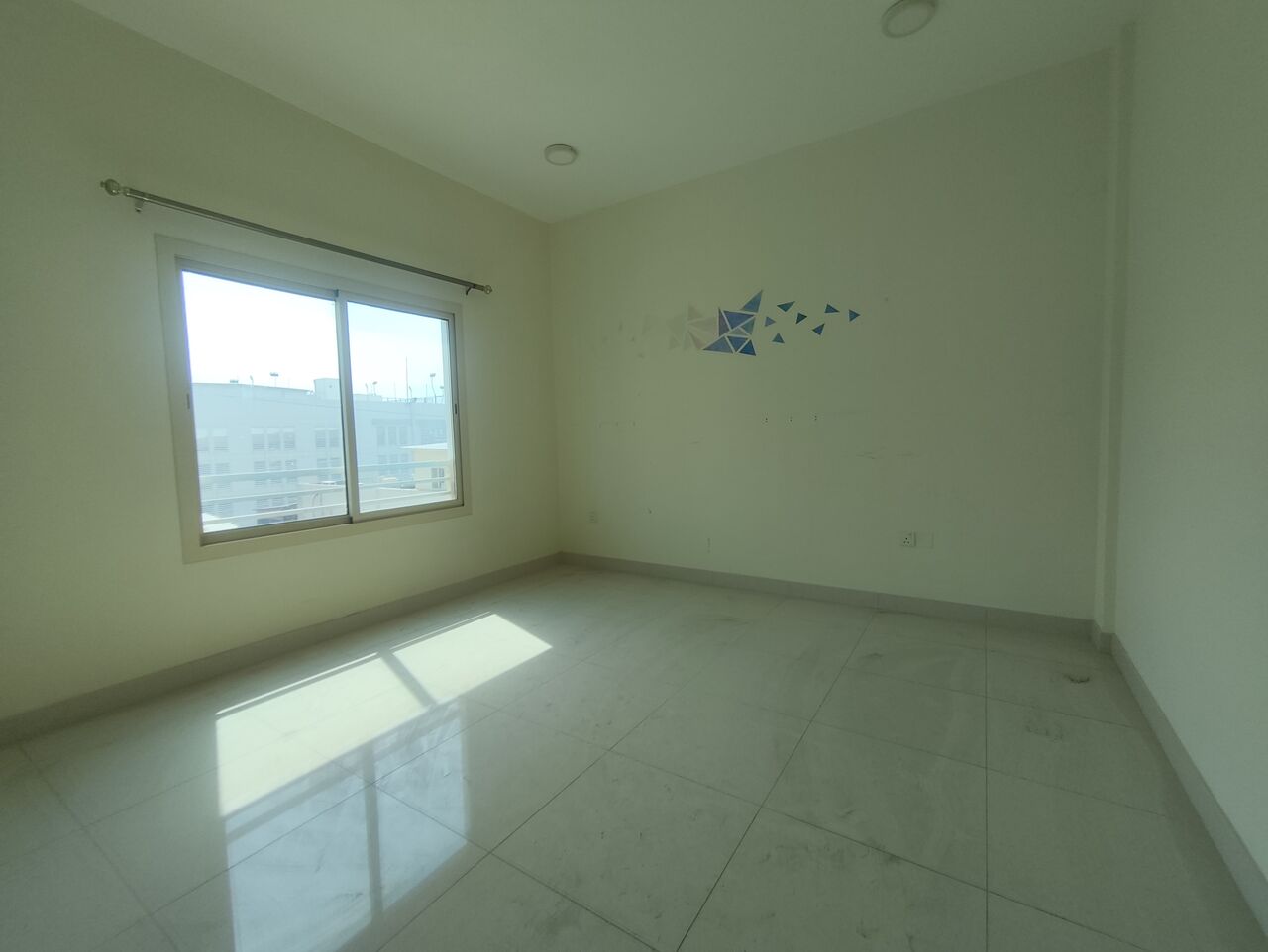 Segaya, Apartments, Flats, Houses & Villas, BHD 240/year,  2 BR,  Gorgeous Semi Furnished 2 Bhk Flat At Adliya  Just For 240 Bhd