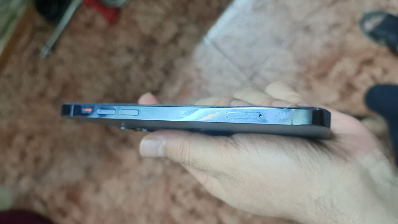 Jeddah, Mobile Phones, SAR 1350,  Iphone 12 Pro 256gb Blue Btry 75%