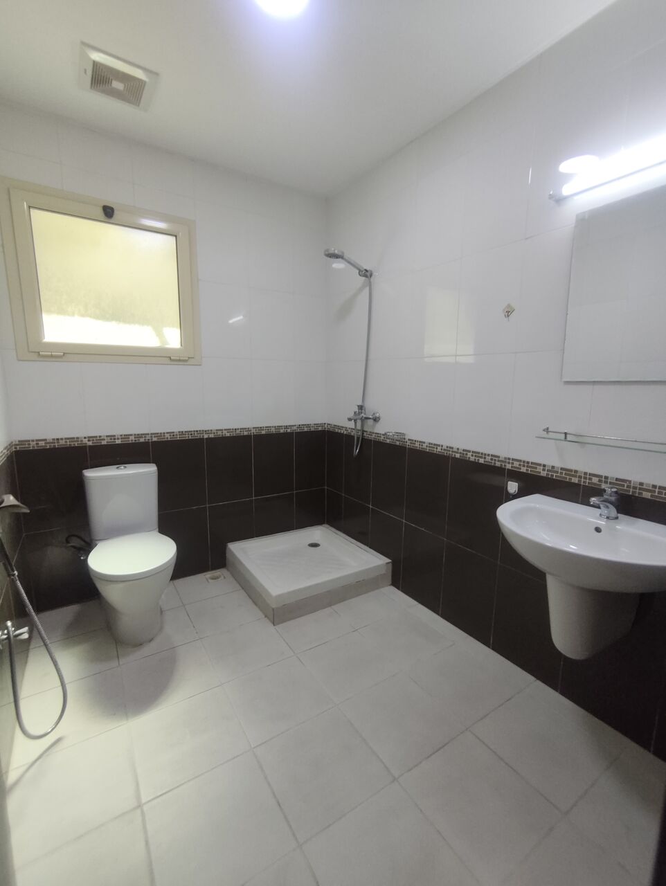 Adliya, Apartments, Flats, Houses & Villas, BHD 400/year,  2 BR,  Gorgeous Fully Furnished 2 Bhk Flat At Adliya Just For 400 Bhd