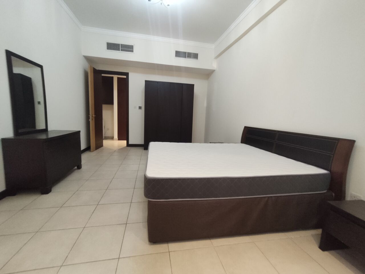 Adliya, Apartments, Flats, Houses & Villas, BHD 380/year,  2 BR,  Gorgeous Fully Furnished 2 Bhk Flat At Adliya Just For 380 Bhd