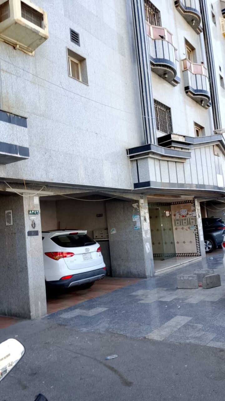 Jeddah, Job Seekers, Bed Space Available For Rent In Furnished Apartment.   Address :Near Pakistan Internationa