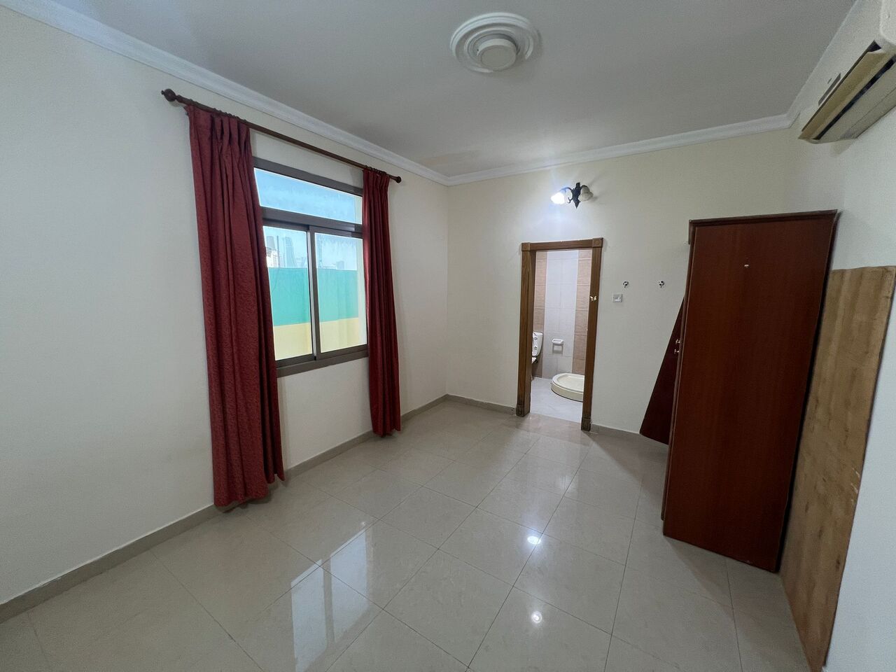 Manama, Apartments, Flats, Houses & Villas, BHD 350/month,  3 BR,  Semi-Furnished  Apartment For Rent In Gufool | Near Water Garden City