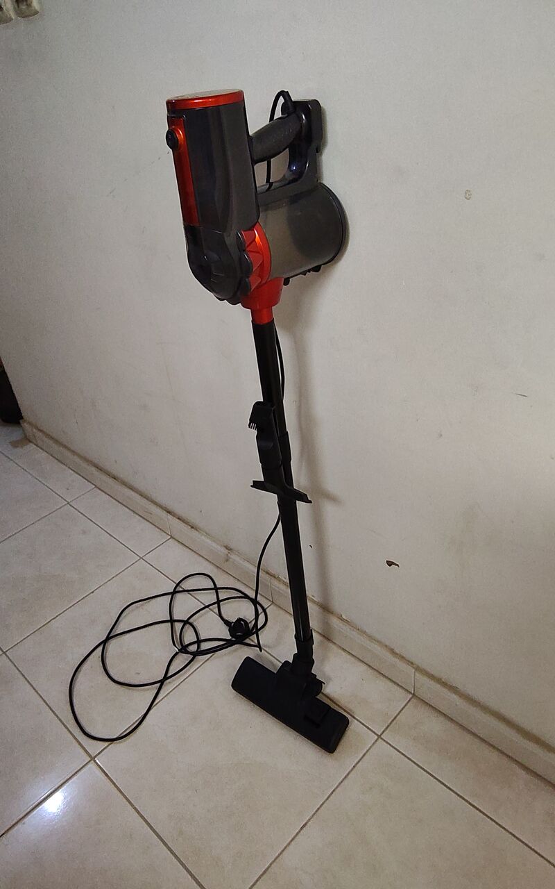 Riyadh, Electrical & Plumbing, SAR 99,  Stick. Type Vacuum Cleaner Hardly Used