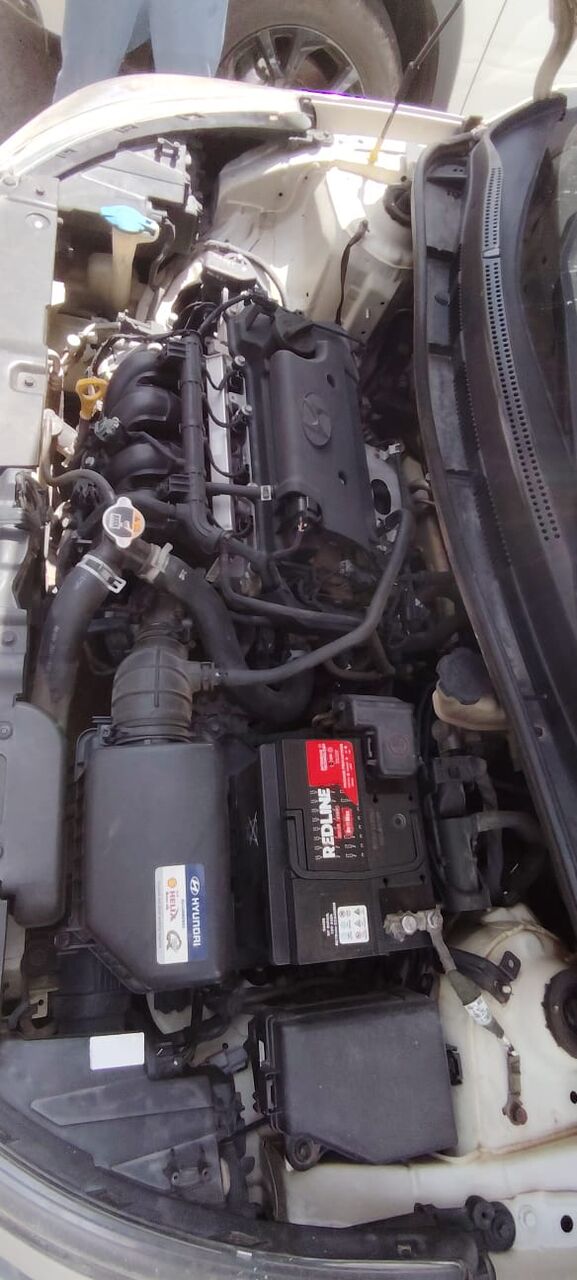 Jeddah, Vehicles, Cars & Trucks , SAR 21500,  Hyundai Accent,  2016,  Automatic,  263779 KM,    - Neat And Clean