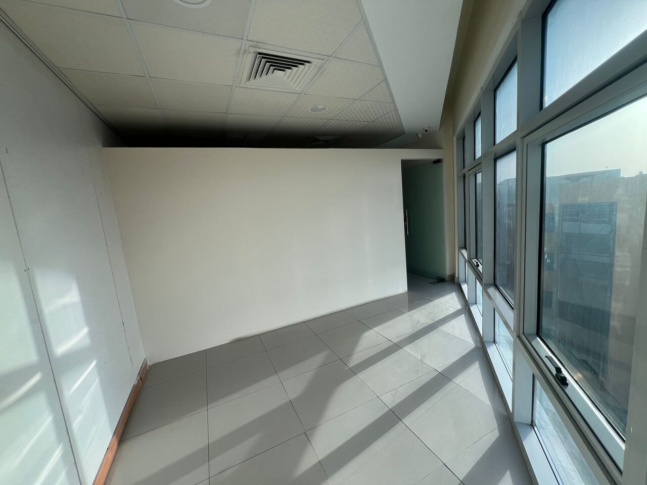 Al Seef, Offices, BHD 600,  110 Sq. Meter,  Bright & Modern Office For Rent In The Heart Of Seef
