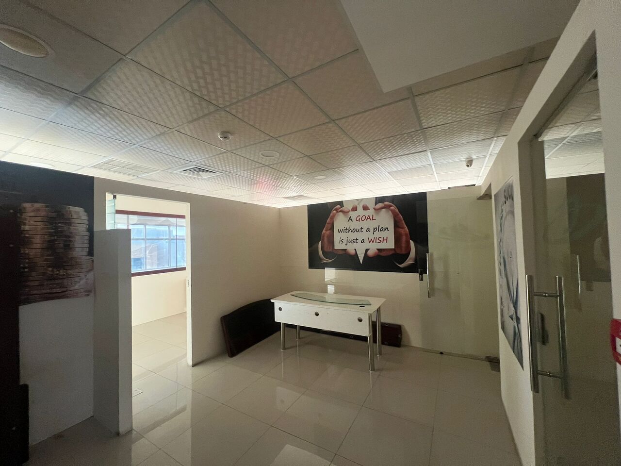 Al Seef, Offices, BHD 1050,  220 Sq. Meter,  Bright & Modern Office For Rent In The Heart Of Seef